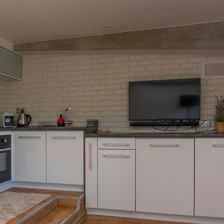 Warynskiego 9 - Piekna Panorama Miasta - Smart Tv 42 Cale - Wifi - Ekspres Kapsulkowy - W Pelni Wyposazona Kuchnia Varsovie Extérieur photo