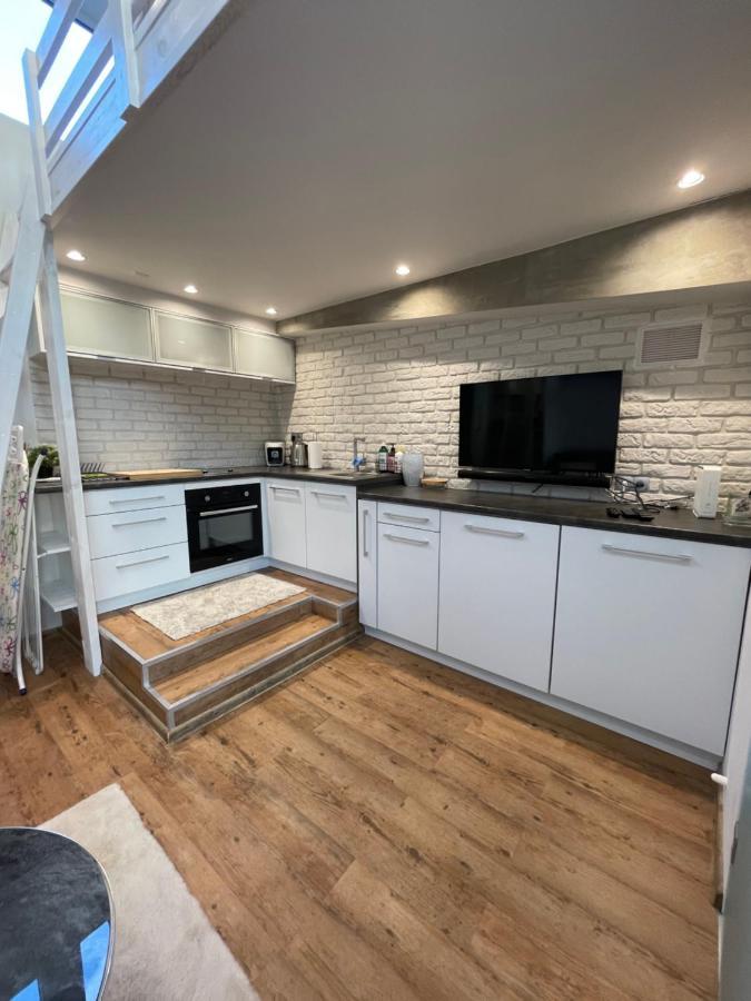Warynskiego 9 - Piekna Panorama Miasta - Smart Tv 42 Cale - Wifi - Ekspres Kapsulkowy - W Pelni Wyposazona Kuchnia Varsovie Extérieur photo